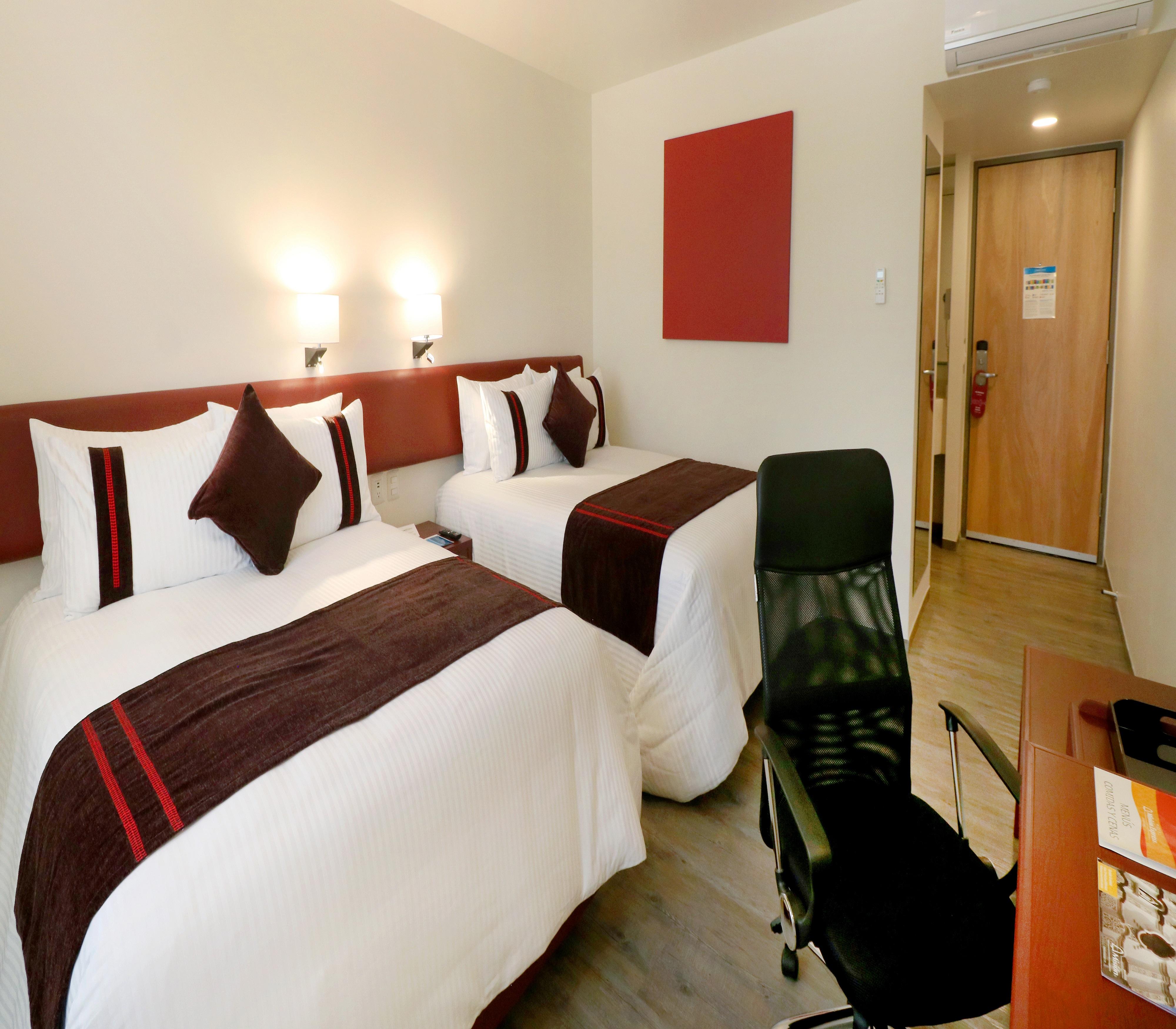 Mision Express Queretaro Otel Dış mekan fotoğraf