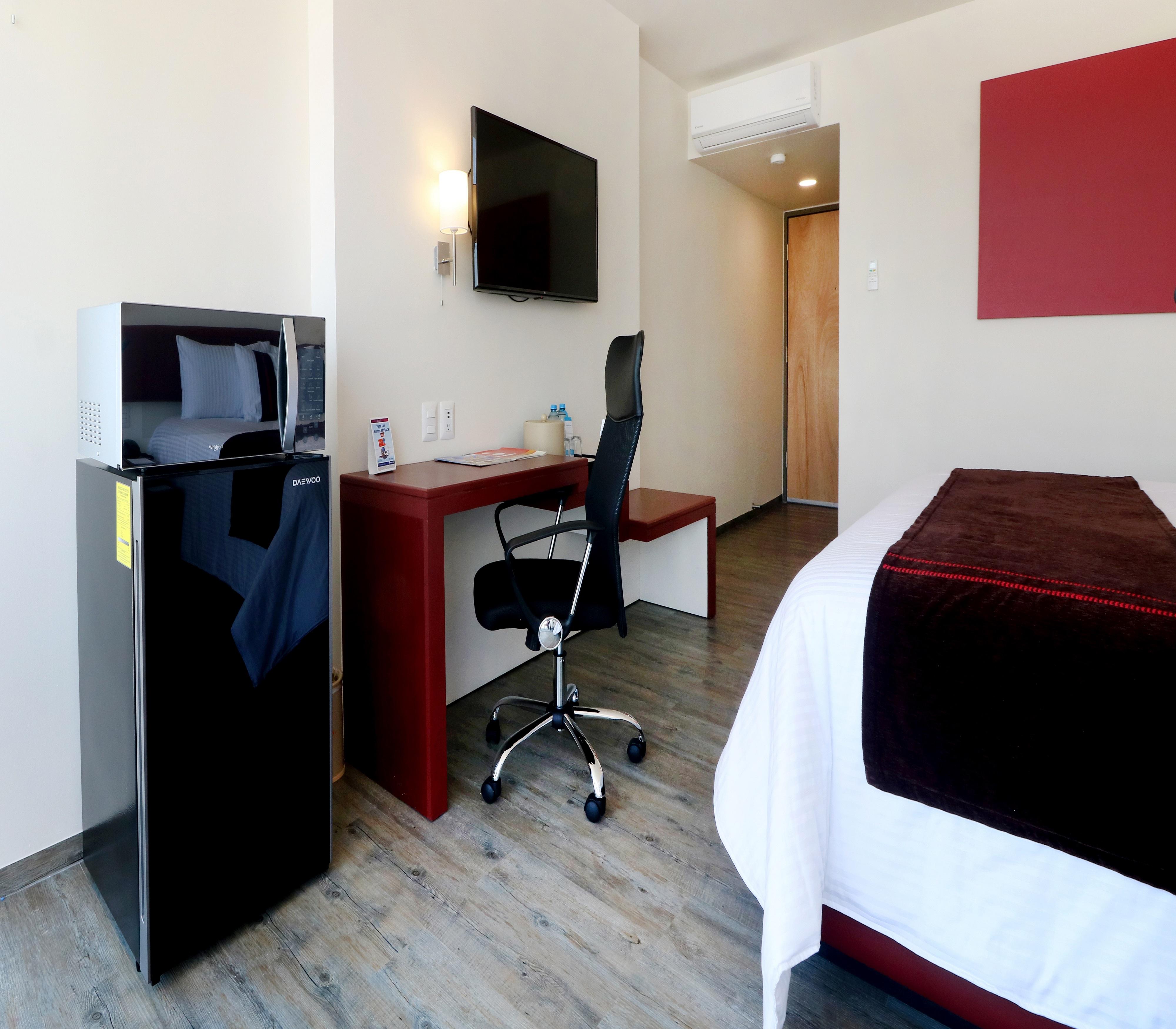 Mision Express Queretaro Otel Dış mekan fotoğraf