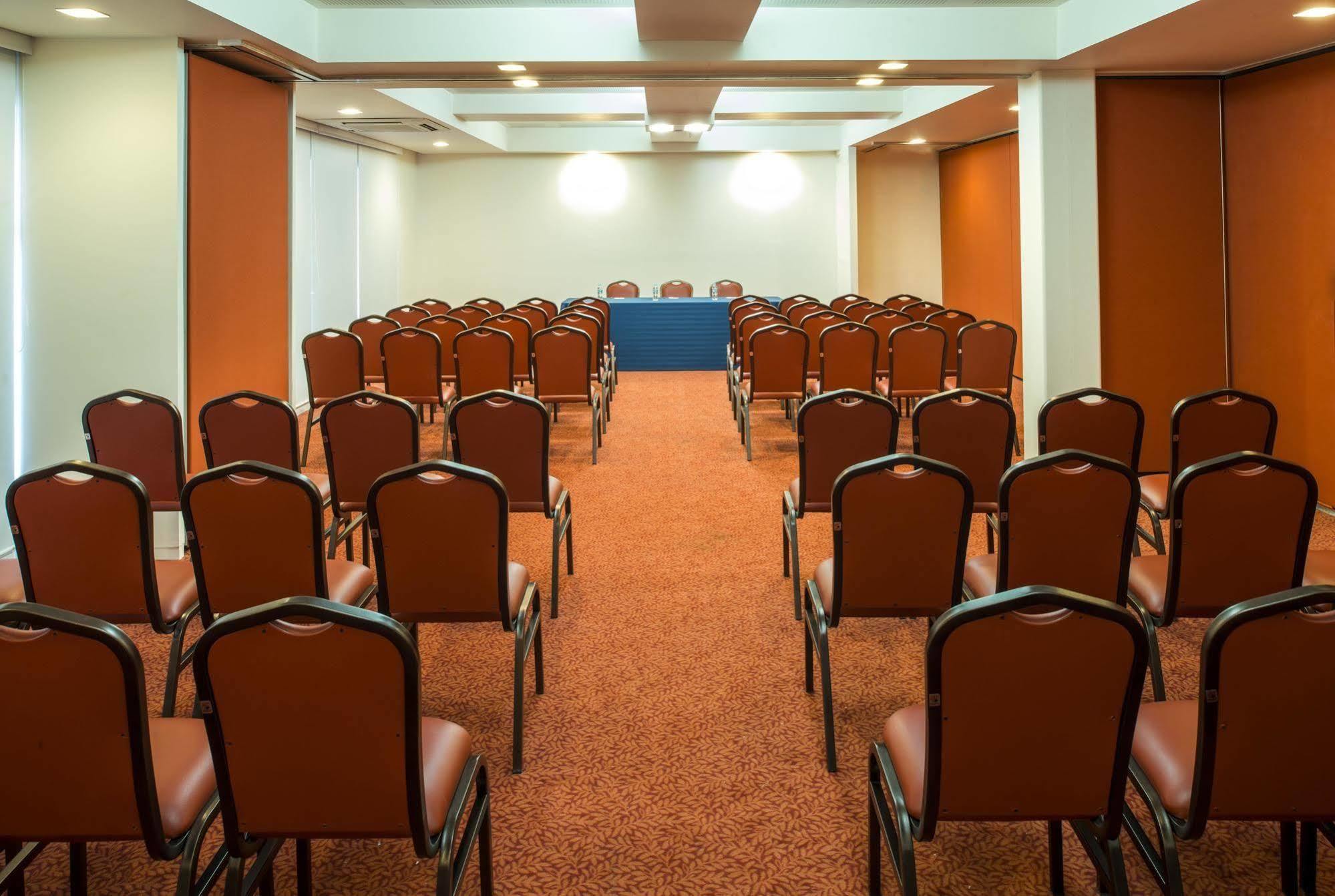 Mision Express Queretaro Otel Dış mekan fotoğraf